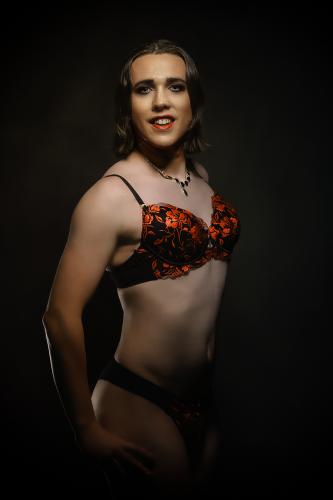 Courtney Lingerie Image