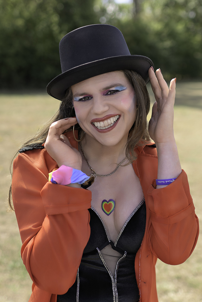 Jessica close up shot with hat