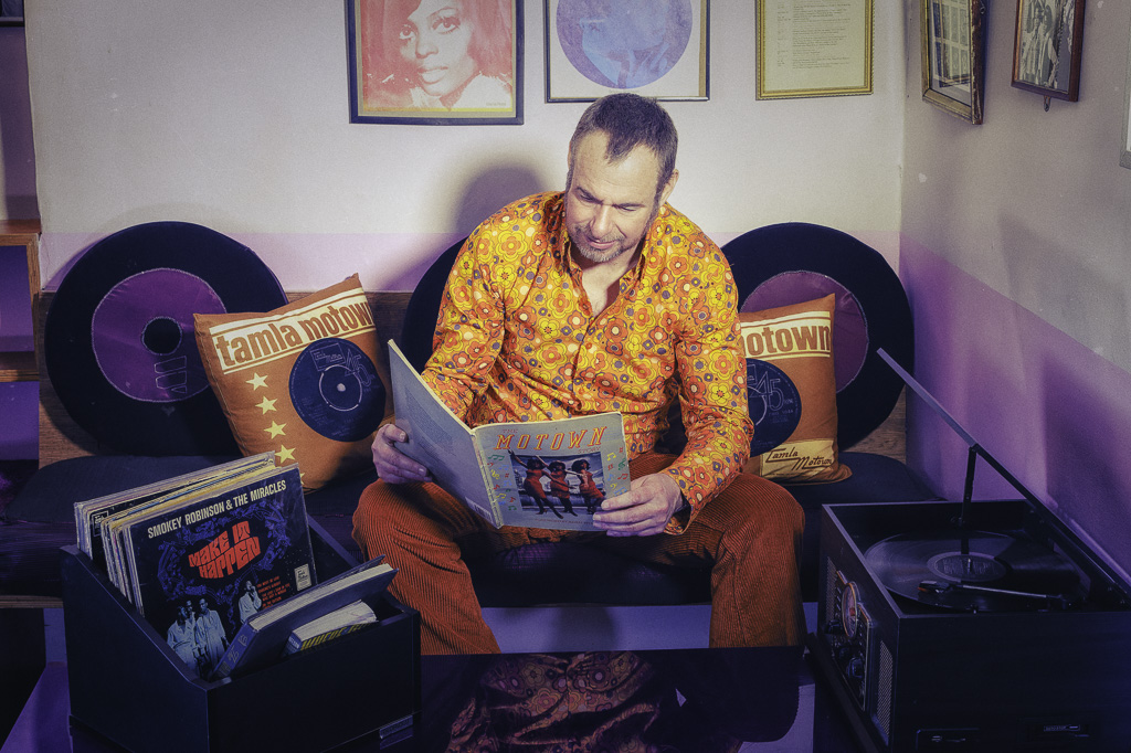 Richard 1970s style outfit