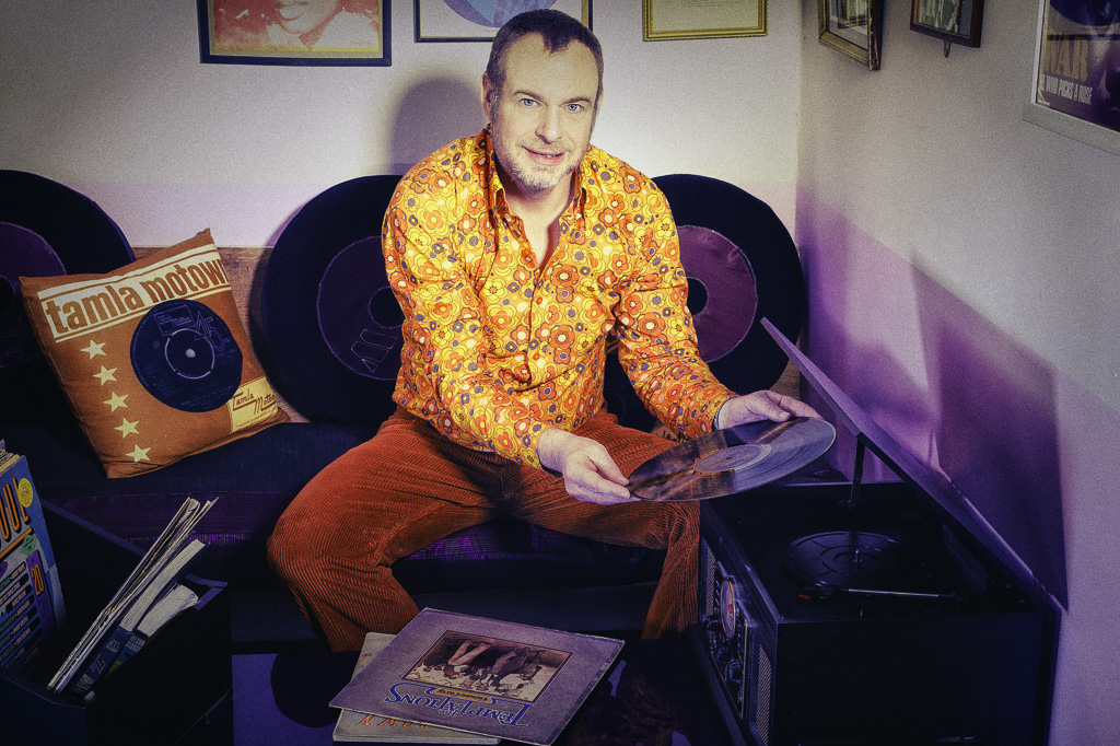 Richard 1970s style outfit